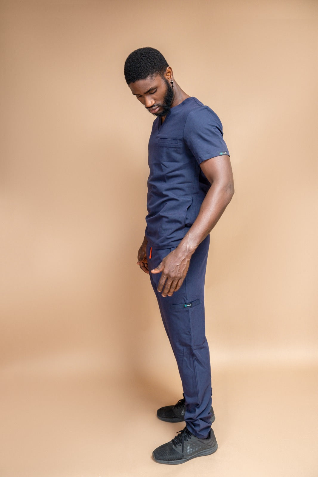 Men’s 3 Pockets V-Neck Top