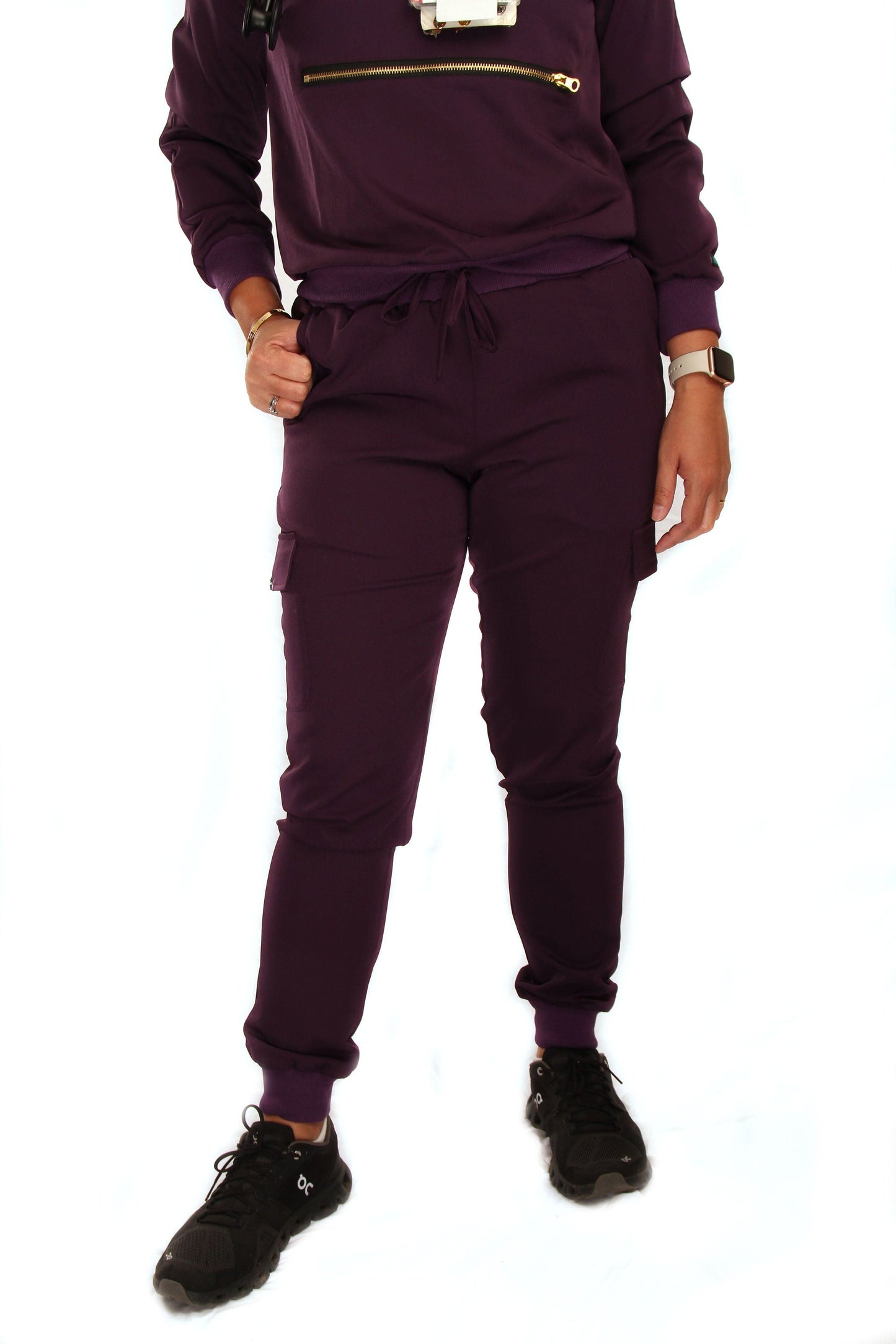 WOMEN’S JOGGER PANTS WITH 2 SIDE POCKETS