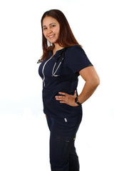 Women’s Tuck in Half Middle Zipper Scrub Top
