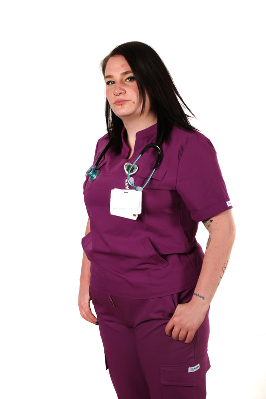 Four  pockets with open neck top.