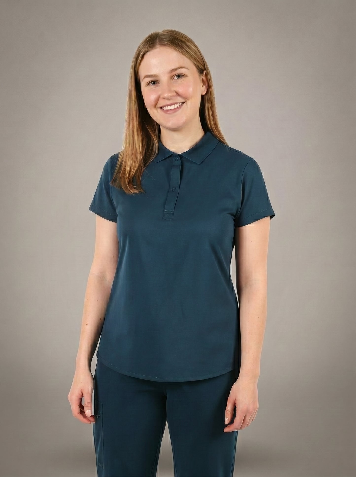 Anaya 2side pockets scrub top